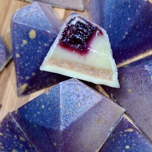 Blackcurrant cheesecake