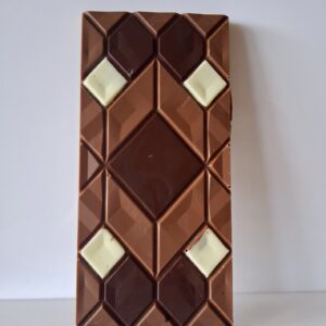 Dulce de Leche, almond & coffee praline